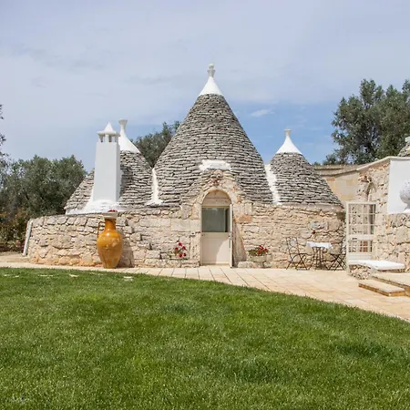 Trullo Canicchiulo 펜션 *